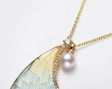 Load image into Gallery viewer, Cicada Wings Enamel Freshwater Pearl Pendant Necklace