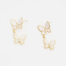 Load image into Gallery viewer, Butterfly Tassel Pearl Earrings in 18k Gold Plated