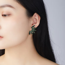 Load image into Gallery viewer, JEMUZEWEL Palm Leaf Plated 14K Gold Earrings
