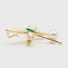 Load image into Gallery viewer, Dragonfly Brooch Pin in 18K Gold Plated
