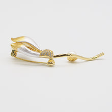 Load image into Gallery viewer, Lily Brooch Pin in 18K Gold Plated

