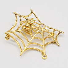 Load image into Gallery viewer, Spider Brooch Pin in 18K Gold Plated
