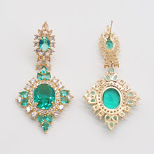 Load image into Gallery viewer, Vintage Party Drop Earrings
